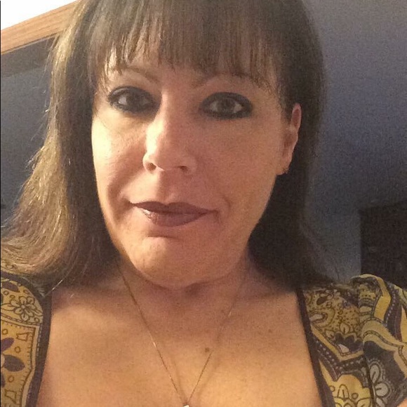 Meet your Posher, Moshi - Picture 5 of 12